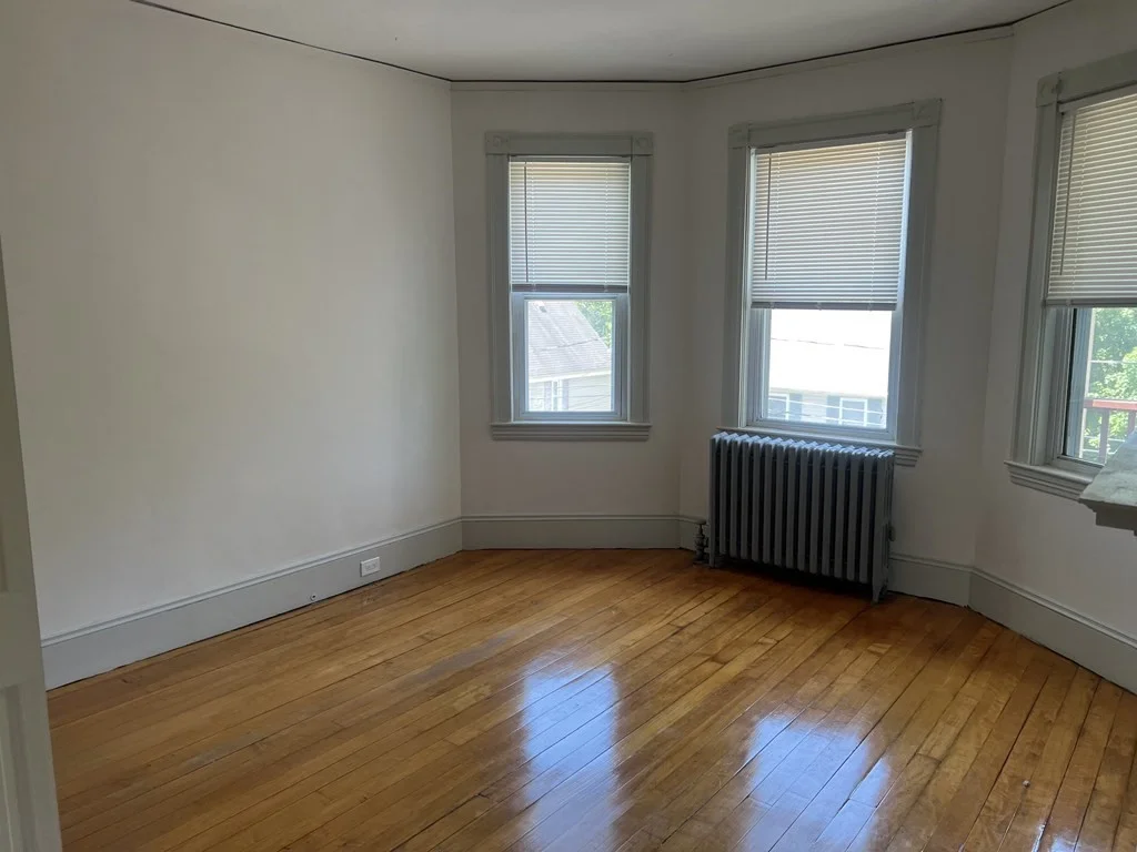 3 bed, 1 bath apartment for rent at 28 Pinedale Unit 3, Roslindale — photo 5 of 8