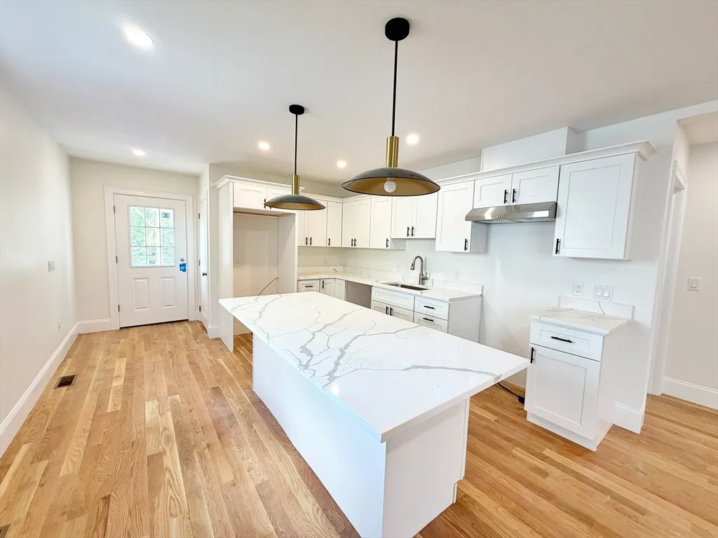 2 bed, 2 bath apartment for rent at 28 Pitcher Ave Unit 1, West Medford — photo 2 of 20