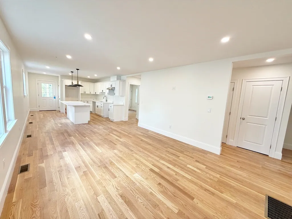 2 bed, 2 bath apartment for rent at 28 Pitcher Ave Unit 1, West Medford — photo 7 of 20