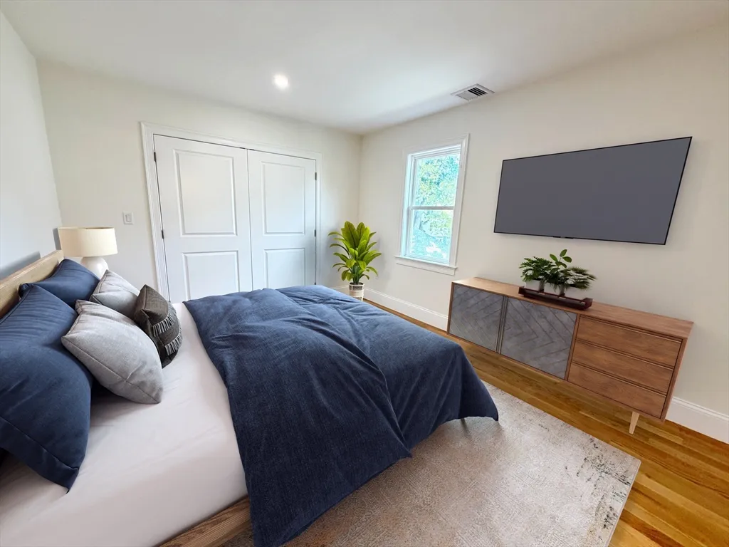 3 bed, 2 bath apartment for rent at 28 Pitcher Ave Unit 2, West Medford — photo 6 of 22