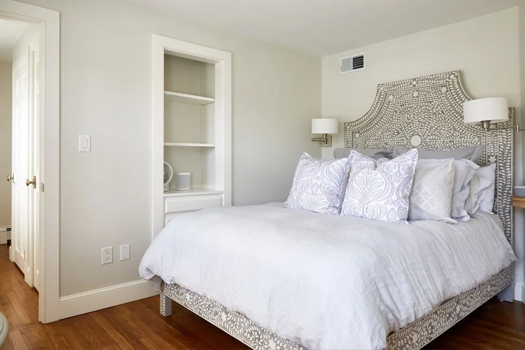 5 bed, 4+ bath apartment for rent at 28 Pleasant St, Nantucket — photo 17 of 30