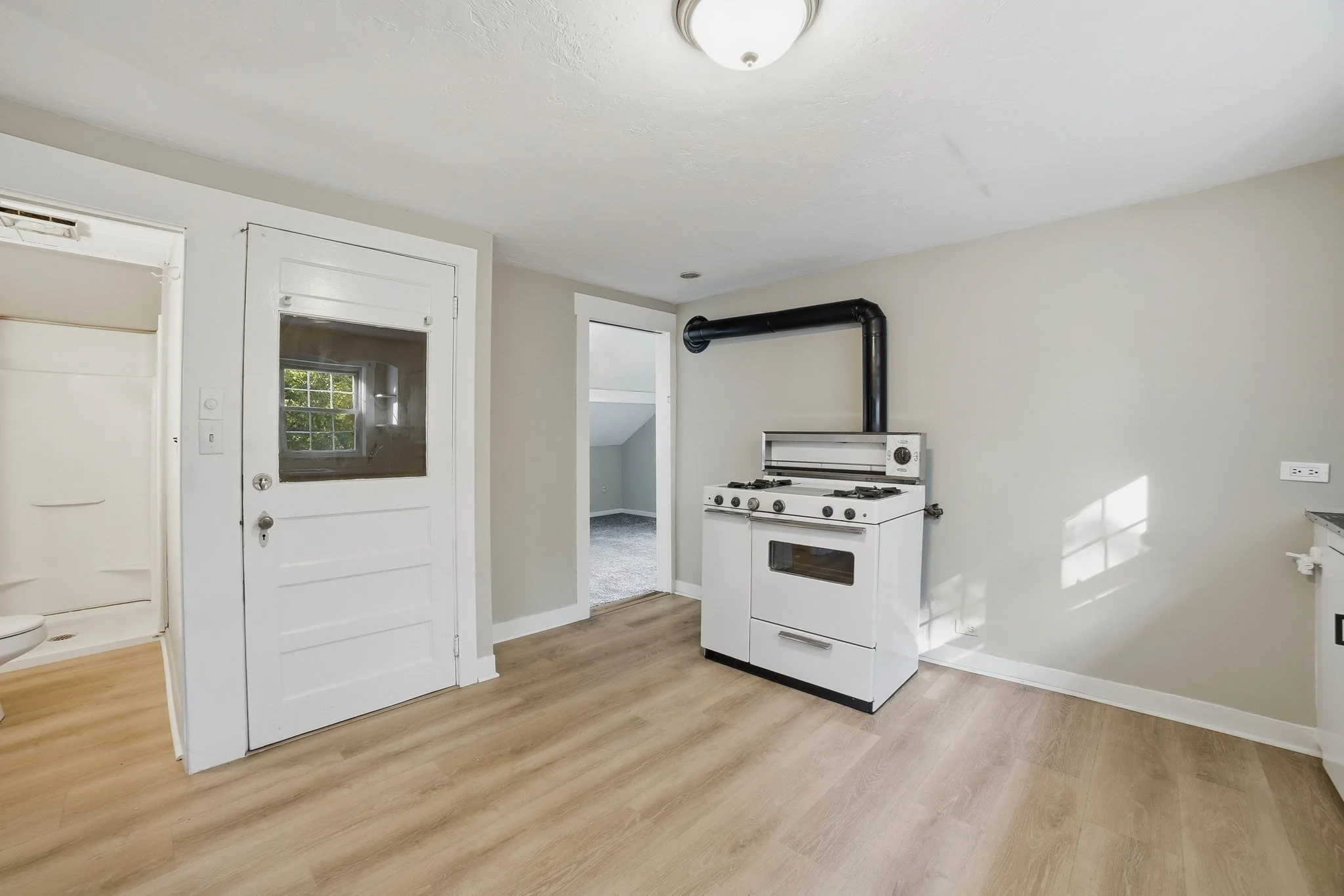 1 bed, 1 bath apartment for rent at 28 Pleasent Unit 3, Spencer — photo 16 of 18