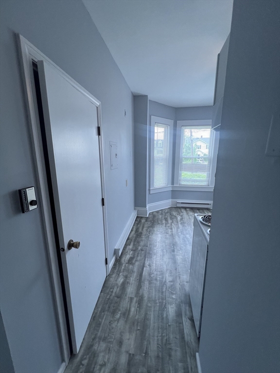 1 bed, 1 bath apartment for rent at 28 Pond St Unit 1, Weymouth — photo 4 of 14