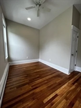 2 bed, 1 bath apartment for rent at 28 Poplar St Unit 4, Danvers — photo 18 of 20