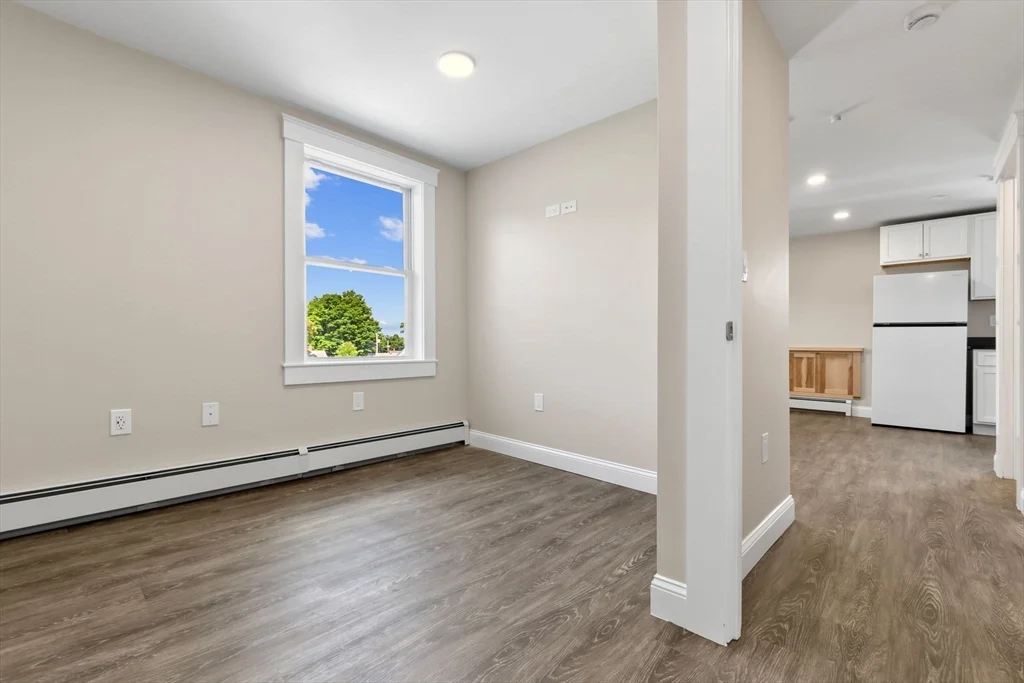 1 bed, 1 bath apartment for rent at 28 Poplar St Unit 9, Danvers — photo 16 of 19