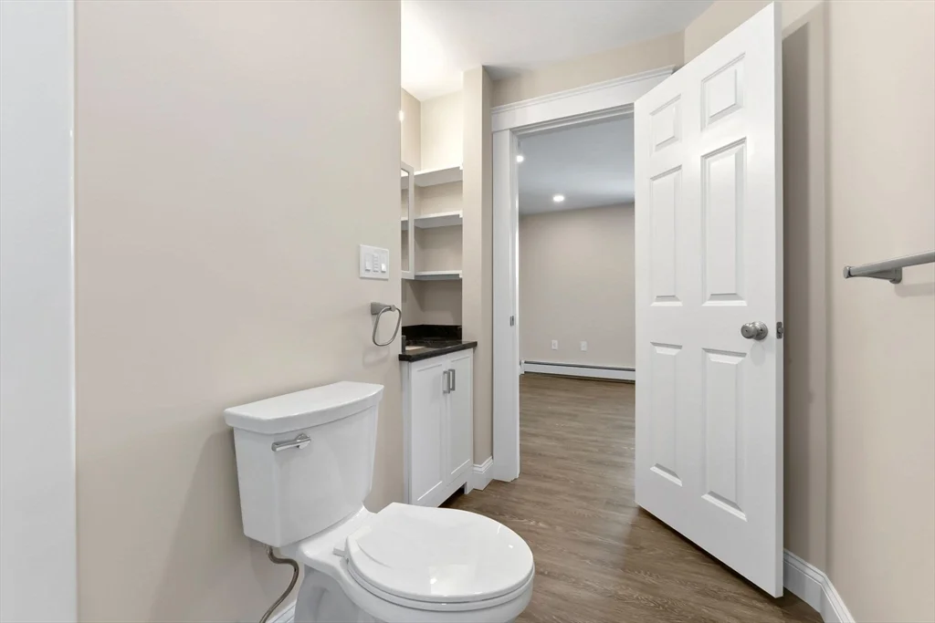 1 bed, 1 bath apartment for rent at 28 Poplar St Unit 9, Danvers — photo 14 of 19