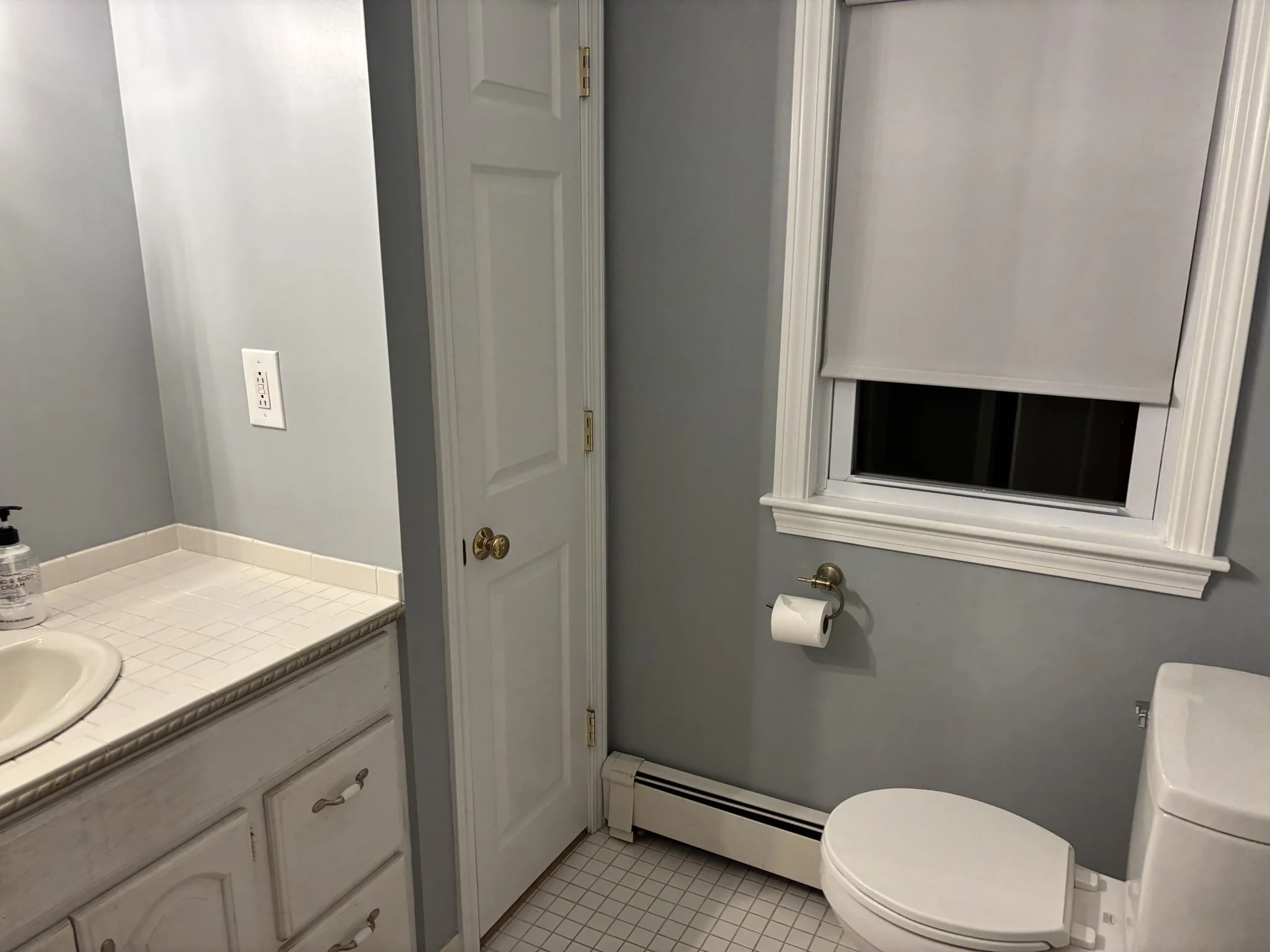 3 bed, 1 bath apartment for rent at 28 Prince Henry Dr, Falmouth — photo 9 of 17
