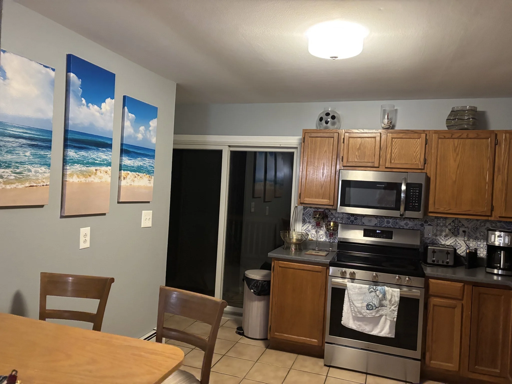 3 bed, 1 bath apartment for rent at 28 Prince Henry Dr, Falmouth — photo 7 of 17