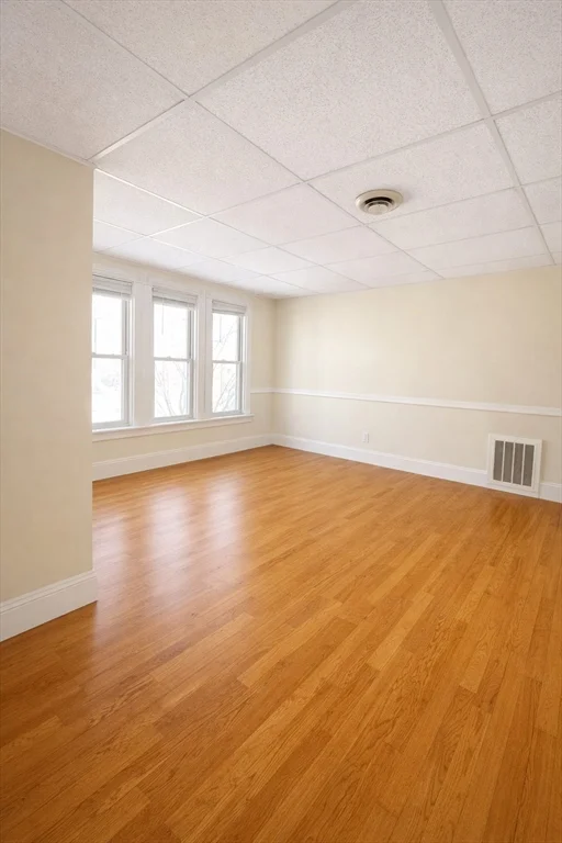 3 bed, 1 bath apartment for rent at 28 Prospect St Unit 2, Brockton — photo 2 of 11