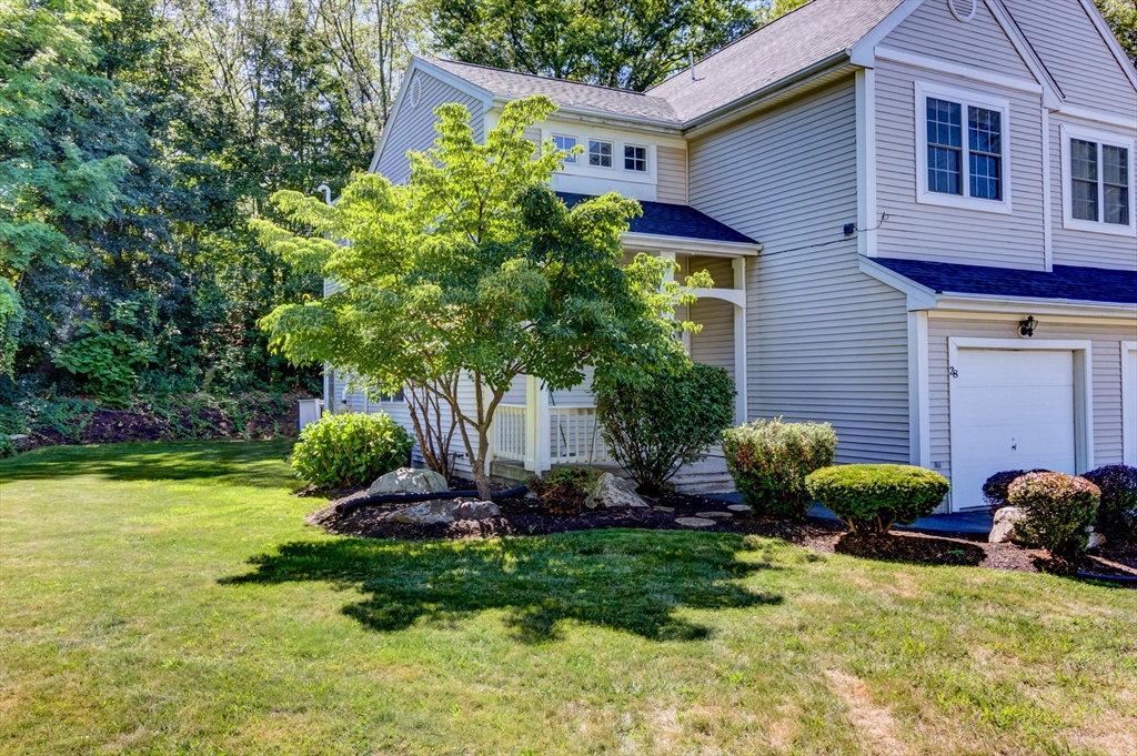 3 bed, 2 bath apartment for rent at 28 Ptarmigan Dr Unit 28, Shrewsbury — photo 3 of 30