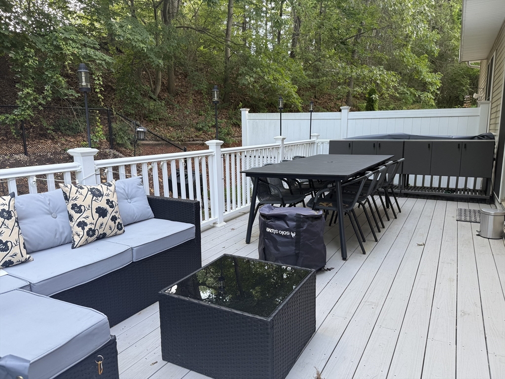 3 bed, 2 bath apartment for rent at 28 Ptarmigan Dr Unit 28, Shrewsbury — photo 30 of 30
