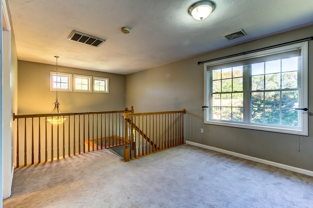 3 bed, 2 bath apartment for rent at 28 Ptarmigan Dr Unit 28, Shrewsbury — photo 18 of 30
