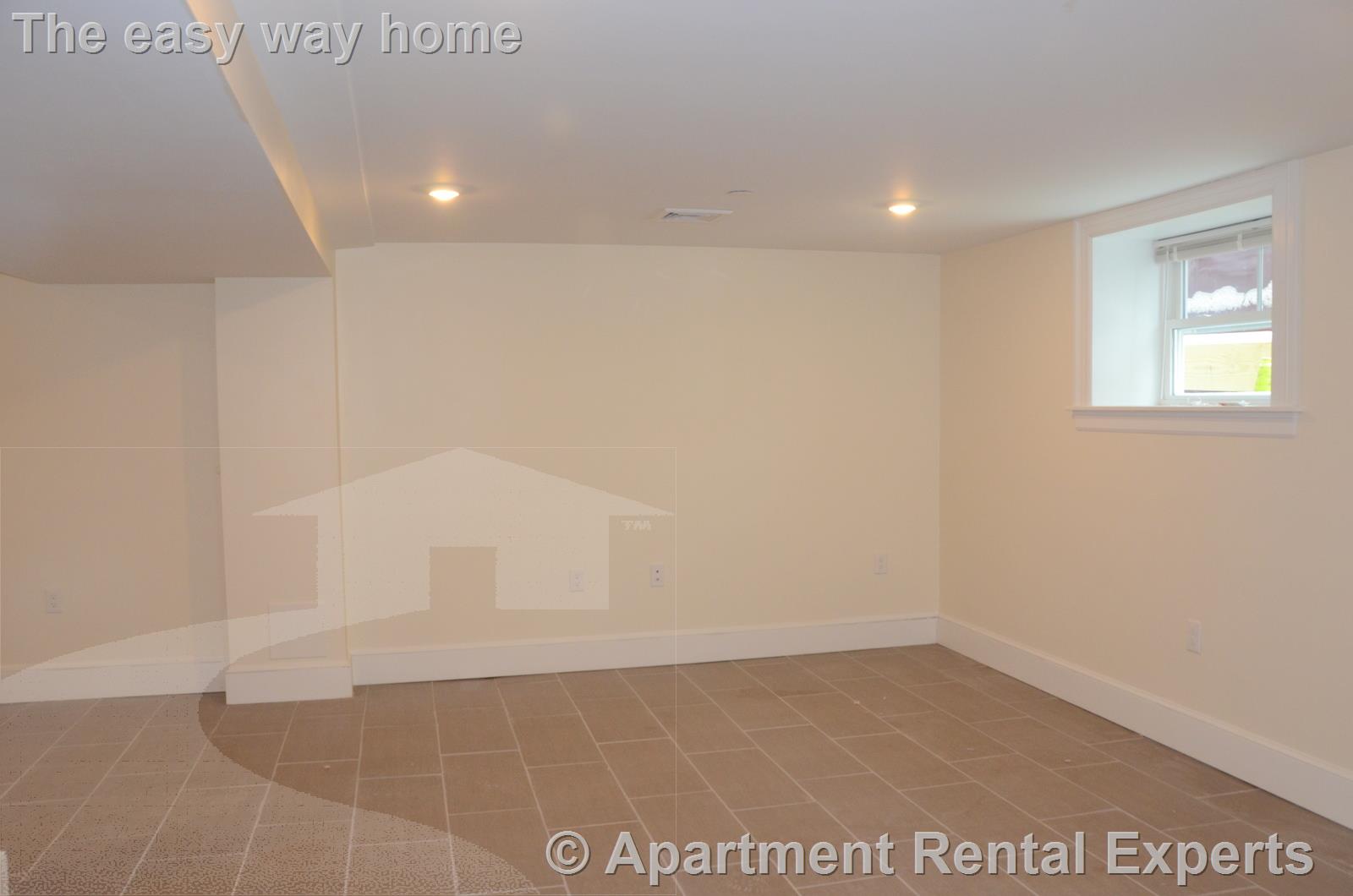 3 bed, 2 bath apartment for rent at 28 Putnam St Unit 1, Union Square — photo 11 of 13