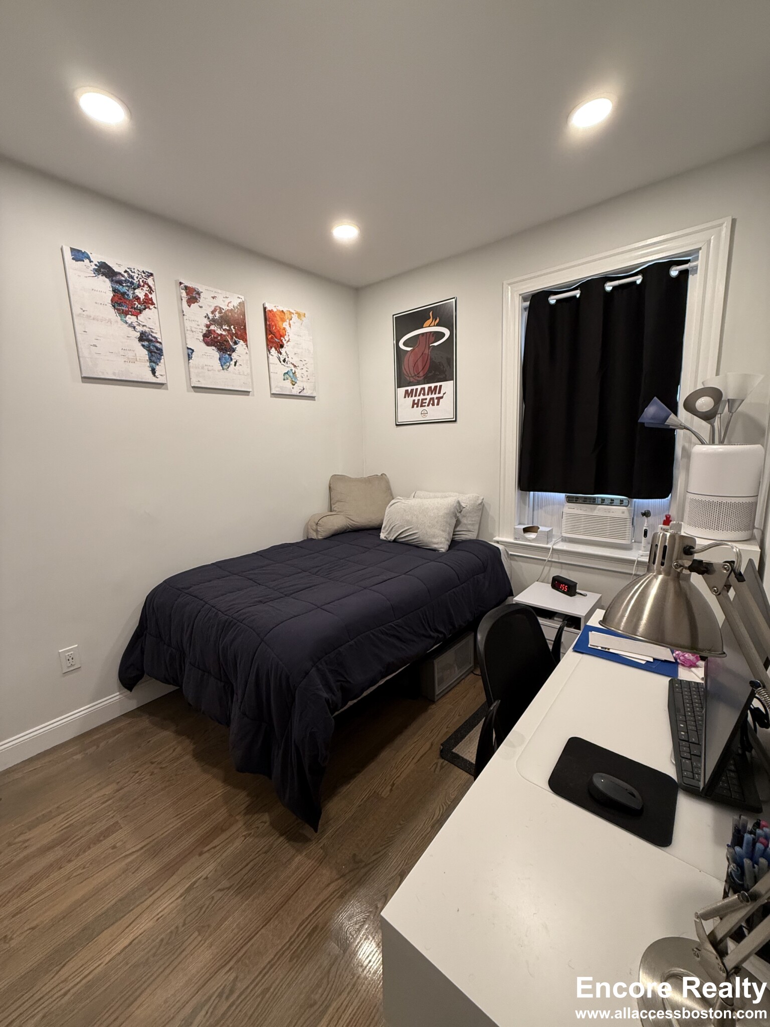 2 bed, 1 bath apartment for rent at 28 Queensberry St Unit 15, Fenway — photo 5 of 10