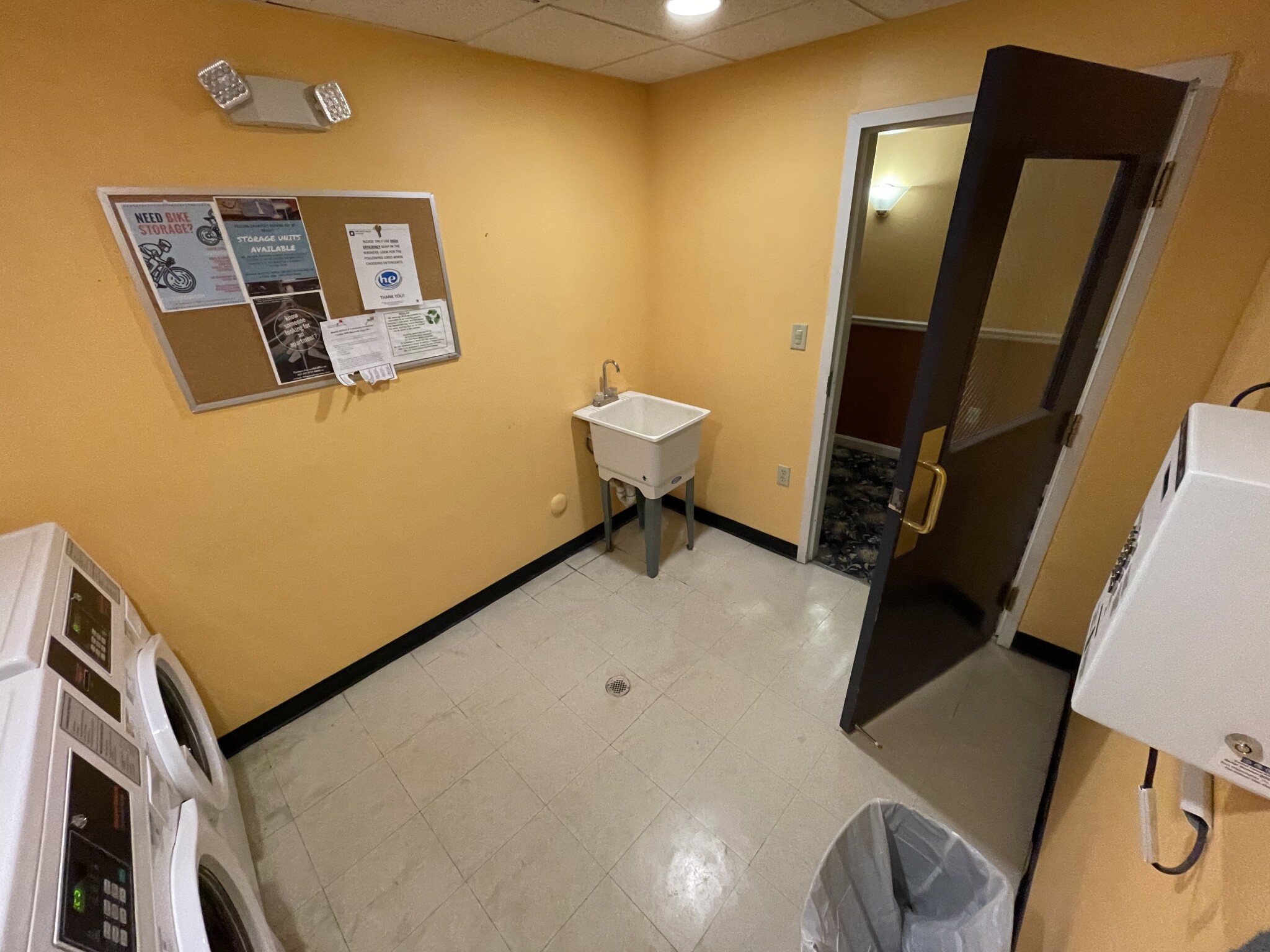 1 bed, 1 bath apartment for rent at 28 Queensberry St Unit 6, Fenway — photo 2 of 3