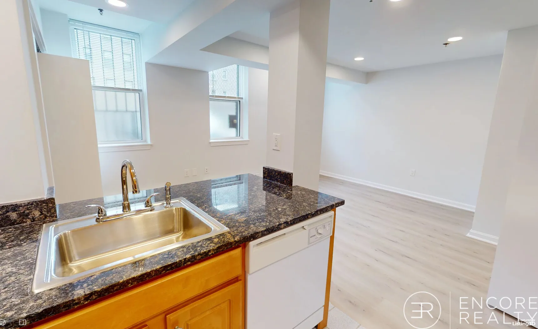 Studio bed, 1 bath apartment for rent at 28 Queensberry St Unit B, Fenway — photo 3 of 8