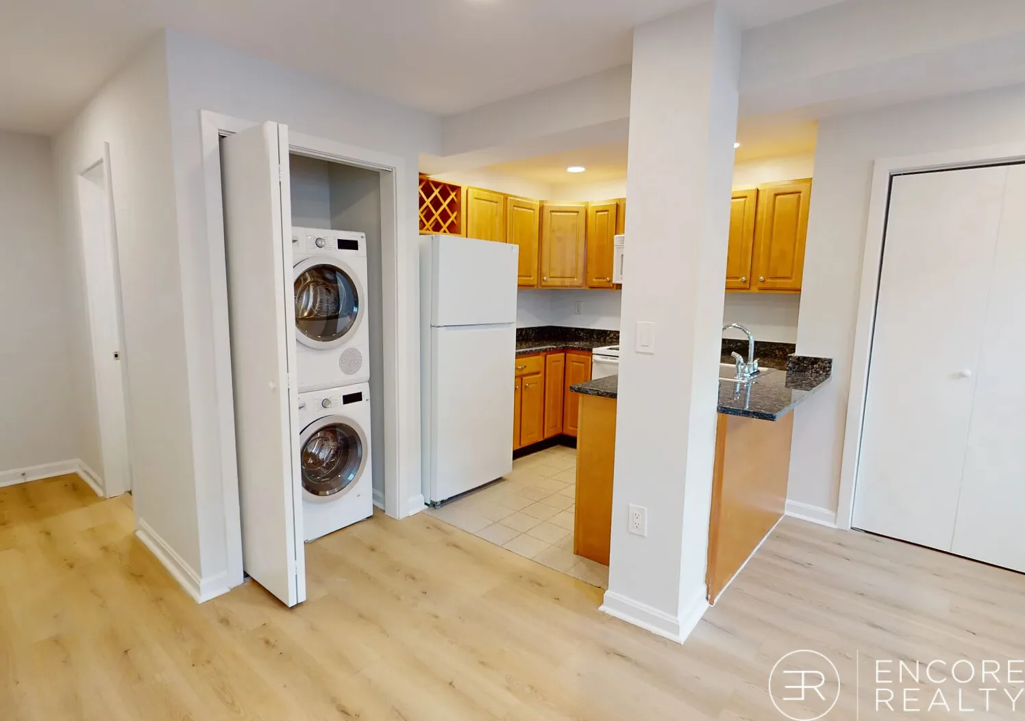 Studio bed, 1 bath apartment for rent at 28 Queensberry St Unit B, Fenway