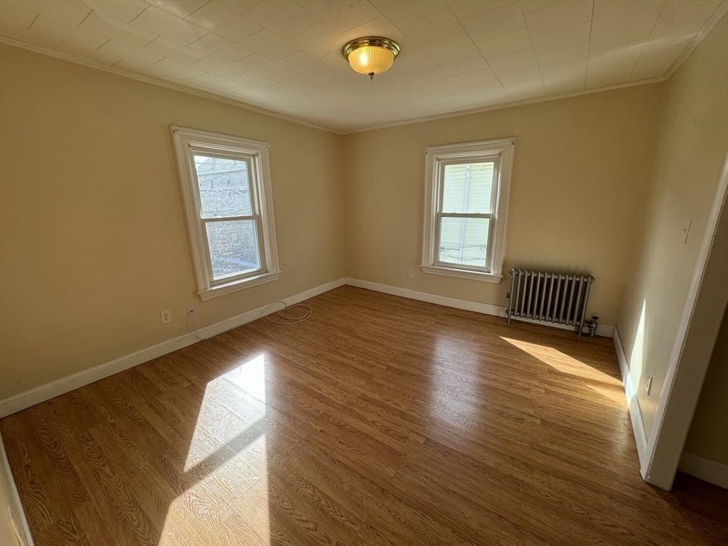 3 bed, 1 bath apartment for rent at 28 Quincy St Unit 2, Spring Hill — photo 8 of 8
