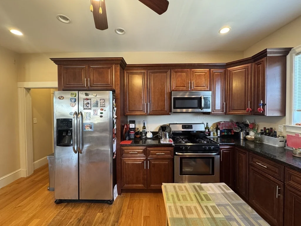 2 bed, 1 bath apartment for rent at 28 Quirk St Unit 28, East Watertown — photo 7 of 23
