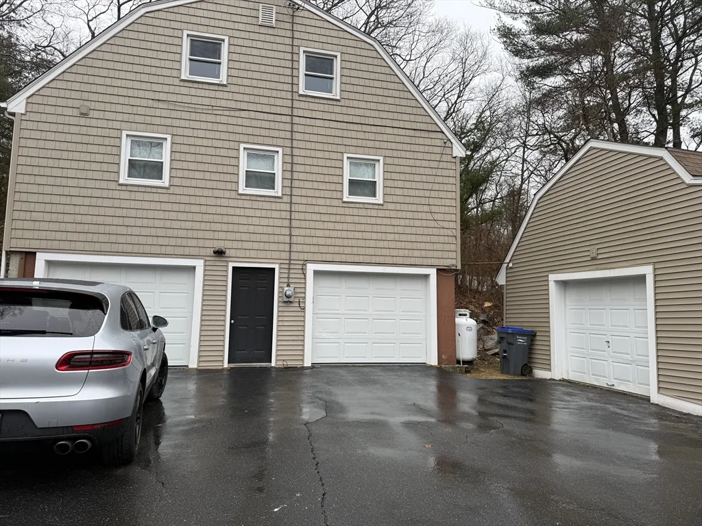 3 bed, 1 bath apartment for rent at 28 Quissett Rd Unit B, Mendon — photo 1 of 6