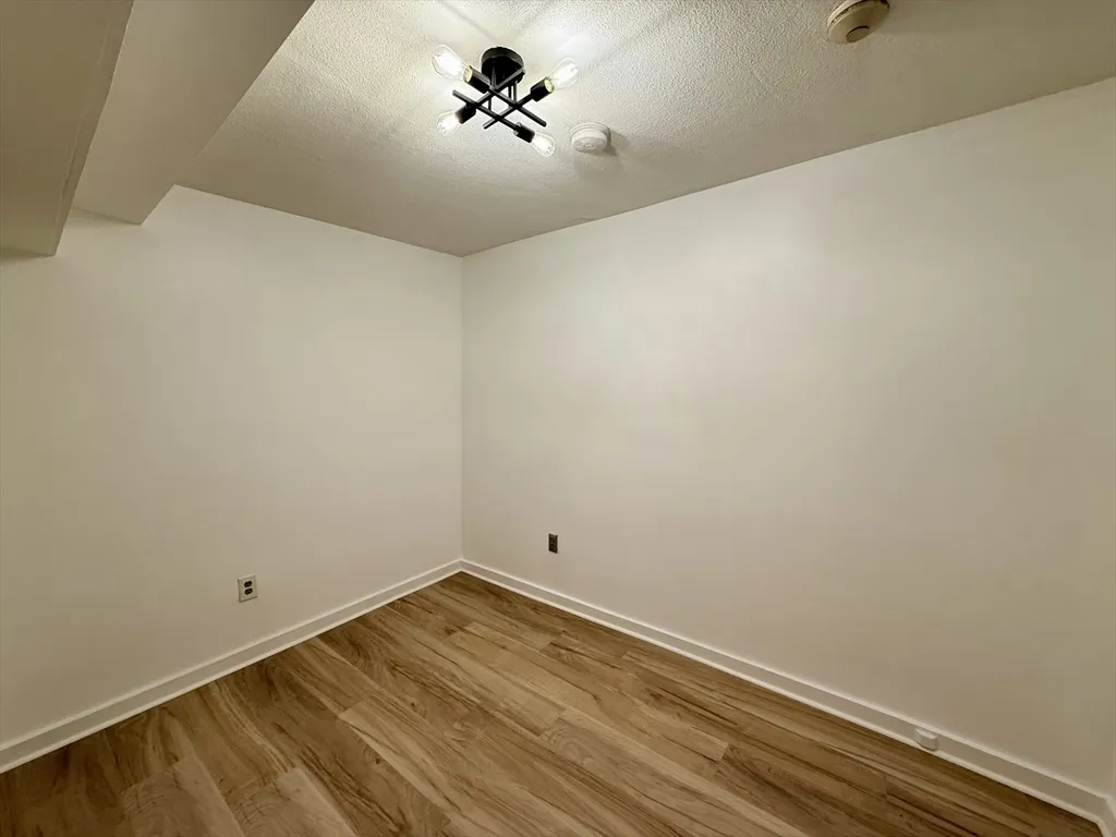 3 bed, 1 bath apartment for rent at 28 Ransom Rd Unit 12-AB, Brighton — photo 14 of 17