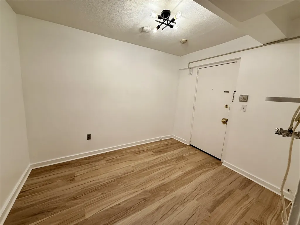 3 bed, 1 bath apartment for rent at 28 Ransom Rd Unit 12-AB, Brighton — photo 15 of 17