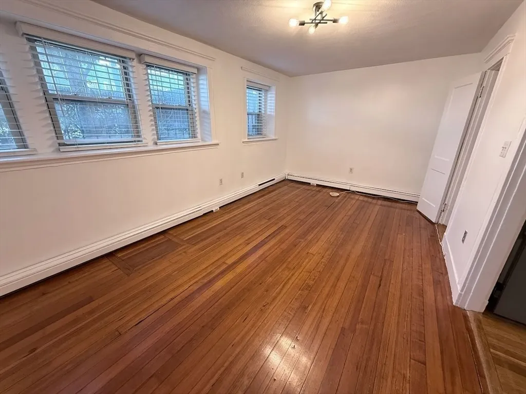 3 bed, 1 bath apartment for rent at 28 Ransom Rd Unit 12A, Brighton — photo 9 of 16