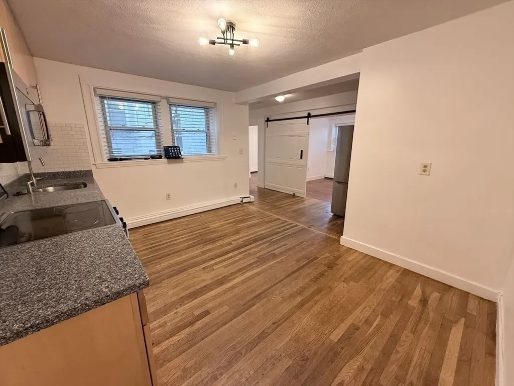 3 bed, 1 bath apartment for rent at 28 Ransom Rd Unit 12A, Brighton — photo 3 of 16