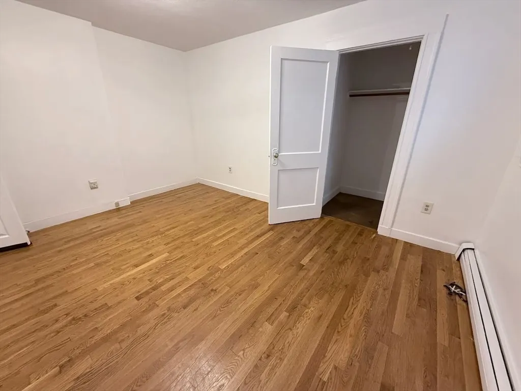 3 bed, 1 bath apartment for rent at 28 Ransom Rd Unit 12A, Brighton — photo 11 of 16