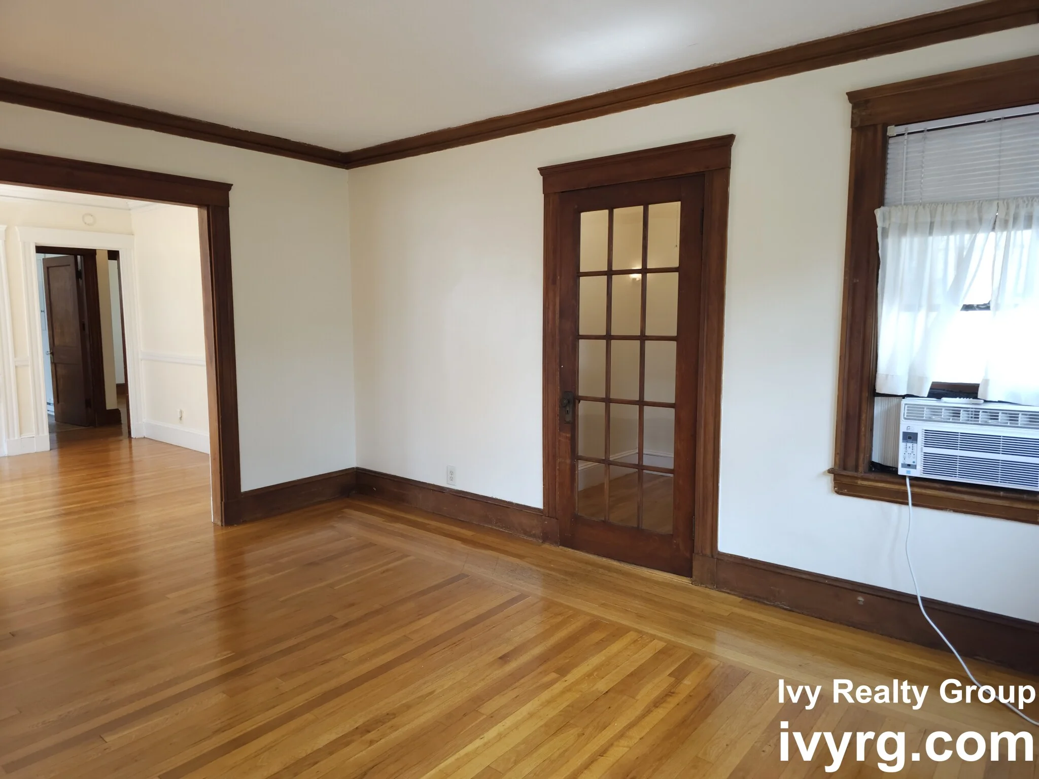2 bed, 1 bath apartment for rent at 28 Rawson Rd Unit 1, Arlington — photo 3 of 29