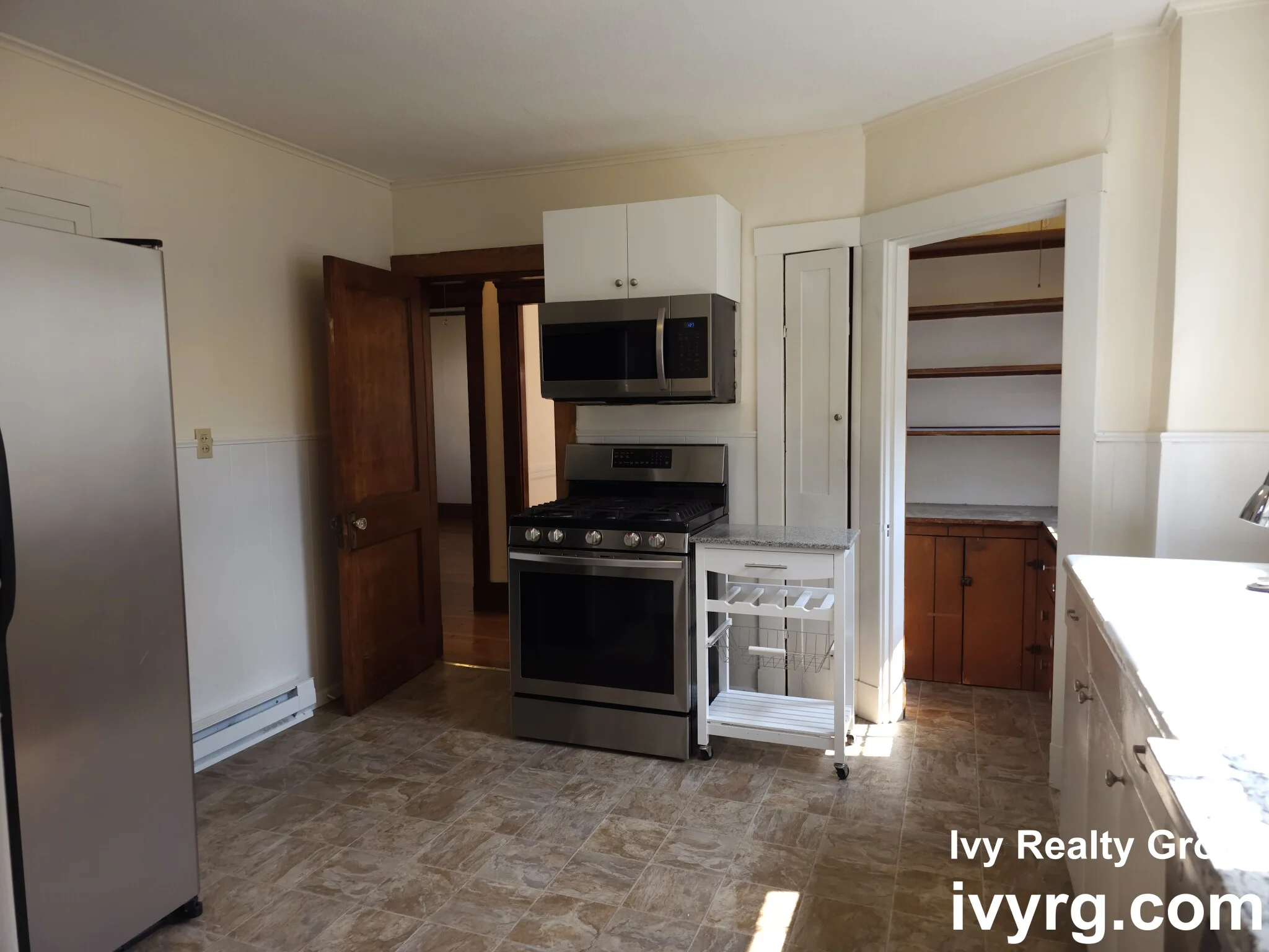 2 bed, 1 bath apartment for rent at 28 Rawson Rd Unit 1, Arlington — photo 16 of 29