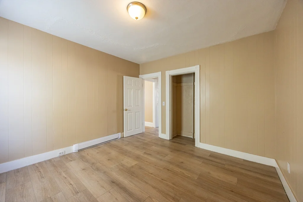 3 bed, 1 bath apartment for rent at 28 Richmond St Unit 3, Blackstone — photo 26 of 32