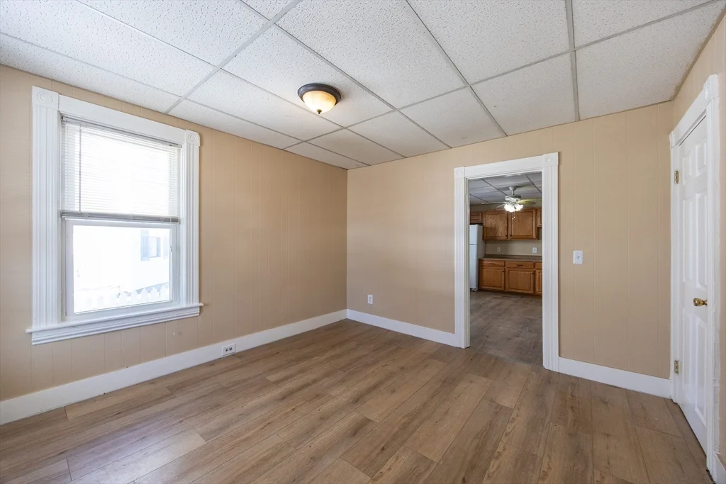 3 bed, 1 bath apartment for rent at 28 Richmond St Unit 3, Blackstone — photo 20 of 32