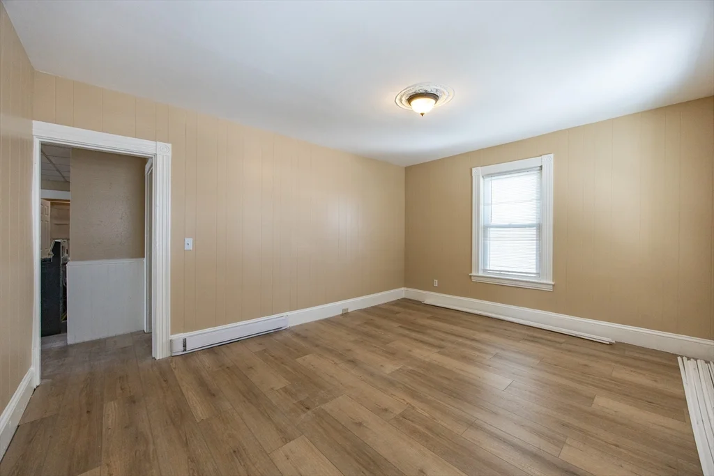 3 bed, 1 bath apartment for rent at 28 Richmond St Unit 3, Blackstone — photo 22 of 32