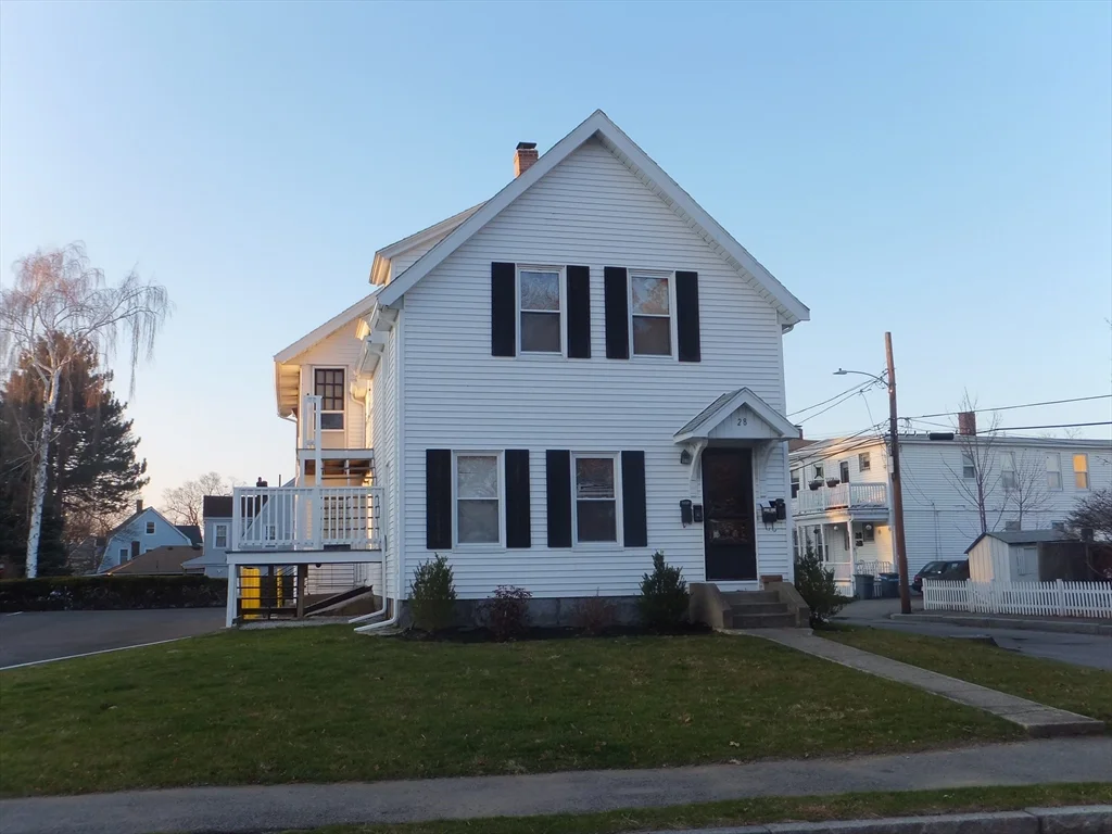 1 bed, 1 bath apartment for rent at 28 River St Unit 1, Quincy