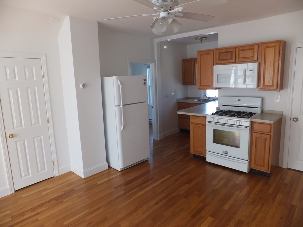 1 bed, 1 bath apartment for rent at 28 River St Unit 1, Quincy — photo 5 of 11