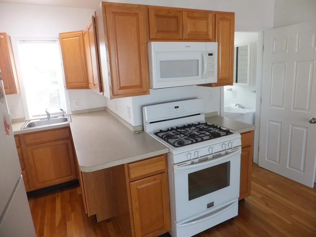 1 bed, 1 bath apartment for rent at 28 River St Unit 1, Quincy — photo 10 of 13