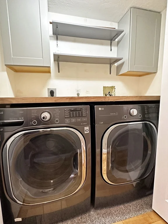 3 bed, 2 bath apartment for rent at 28 Robbins St Unit 3, South Waltham — photo 12 of 13