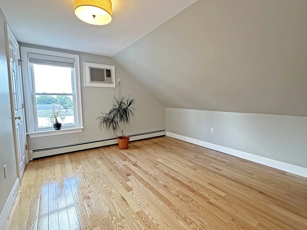 3 bed, 2 bath apartment for rent at 28 Robbins St Unit 3, South Waltham — photo 7 of 13