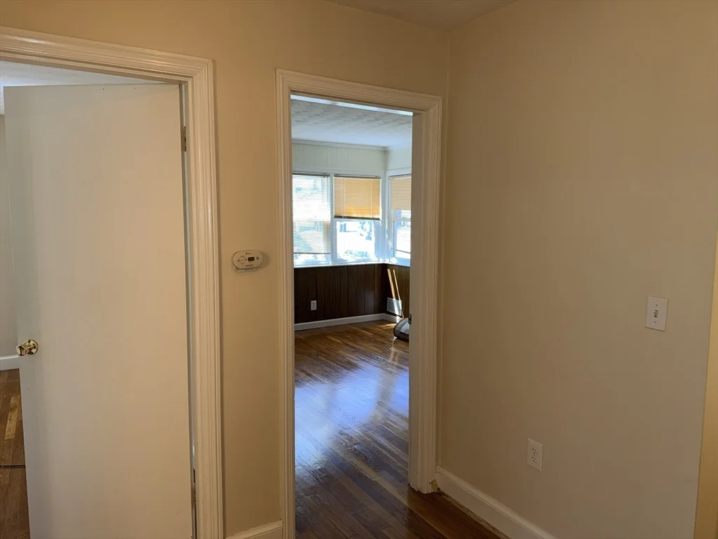 3 bed, 2 bath apartment for rent at 28 Robinhood Rd, Natick — photo 18 of 29