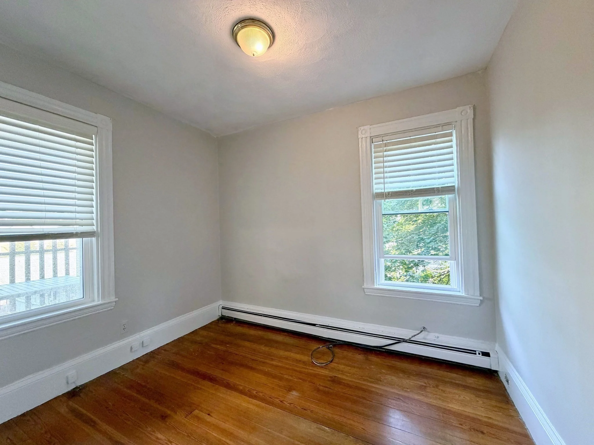 2 bed, 1 bath apartment for rent at 28 Saint Martin St Unit 1, Charlestown — photo 5 of 11