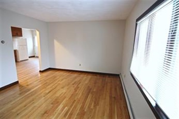 1 bed, 1 bath apartment for rent at 28 Salem St Unit 2F, Wakefield — photo 9 of 11