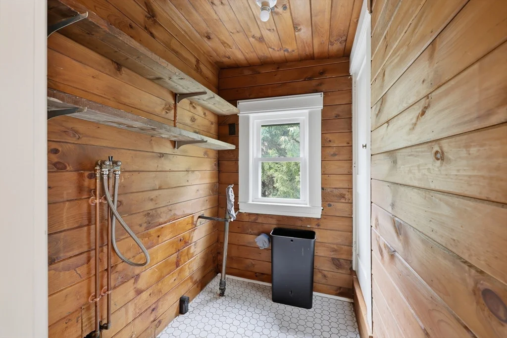2 bed, 1 bath apartment for rent at 28 School Unit 2, Leominster — photo 10 of 10
