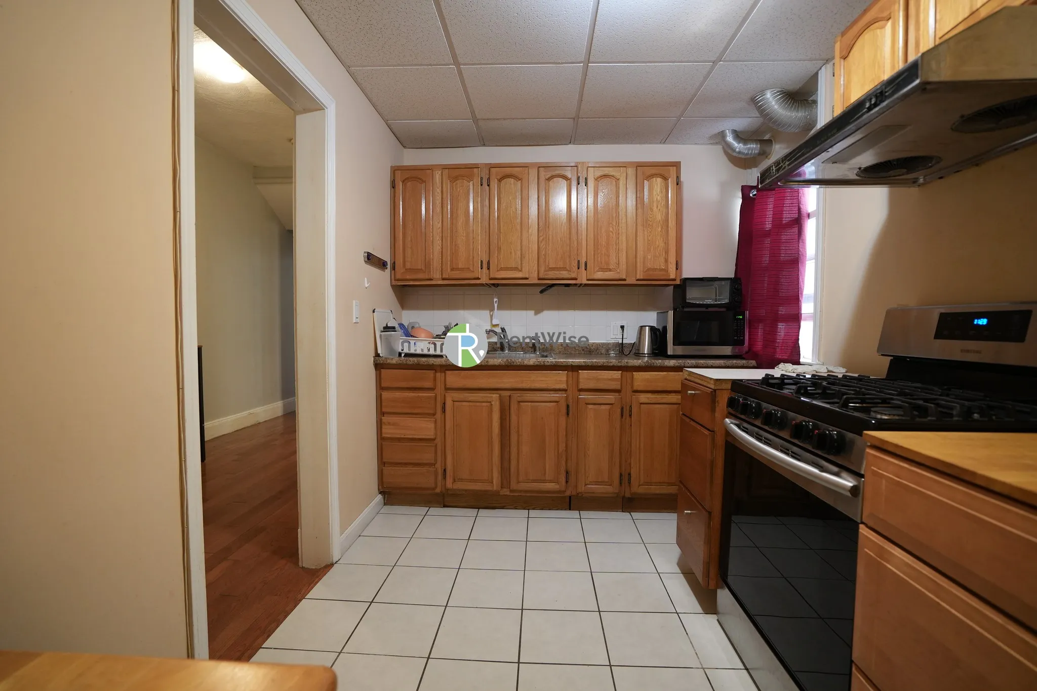 1 bed, 1 bath apartment for rent at 28 Sidlaw Rd Unit 2, Brighton — photo 7 of 25