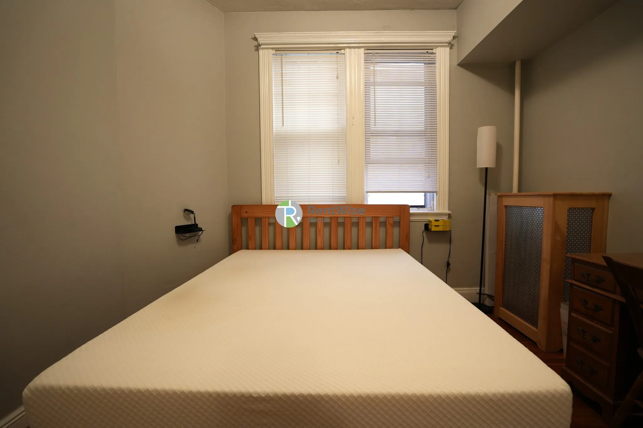 1 bed, 1 bath apartment for rent at 28 Sidlaw Rd Unit 3, Brighton — photo 10 of 14