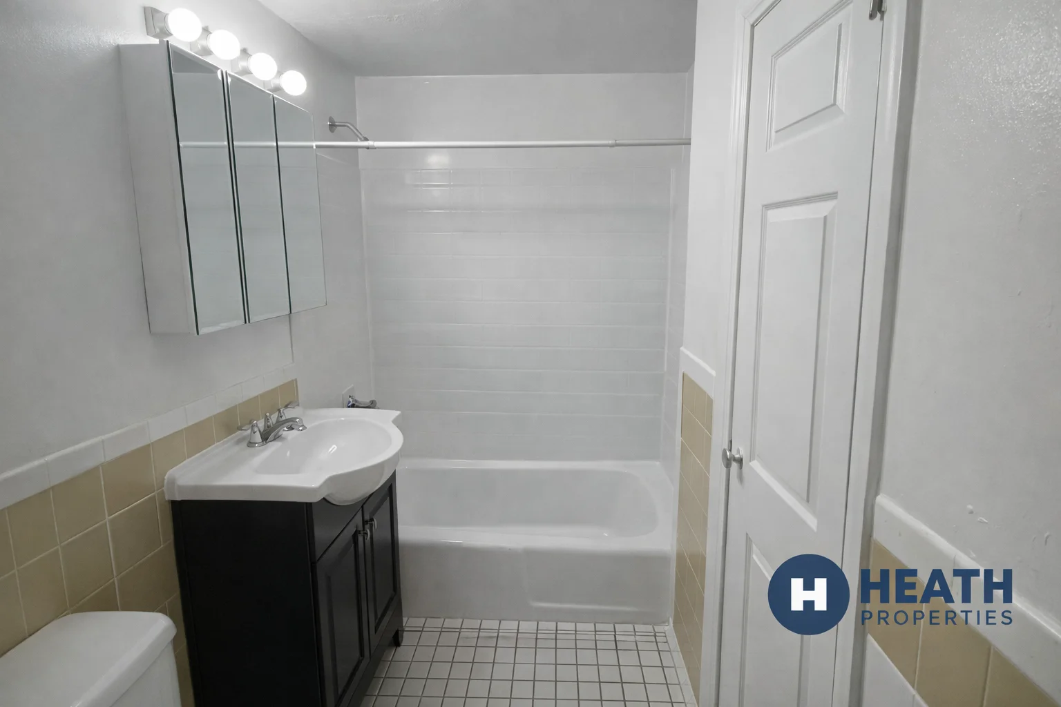 Studio bed, 1 bath apartment for rent at 28 South Huntington Ave Unit 102, Mission Hill — photo 2 of 3