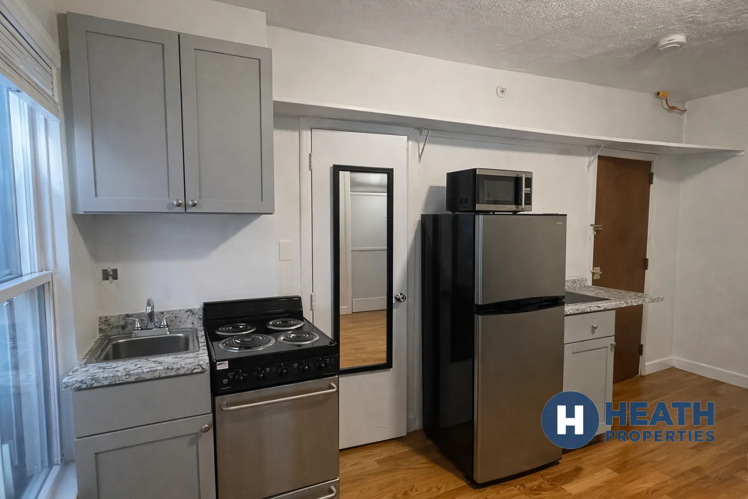 Studio bed, 1 bath apartment for rent at 28 South Huntington Ave Unit 102, Mission Hill