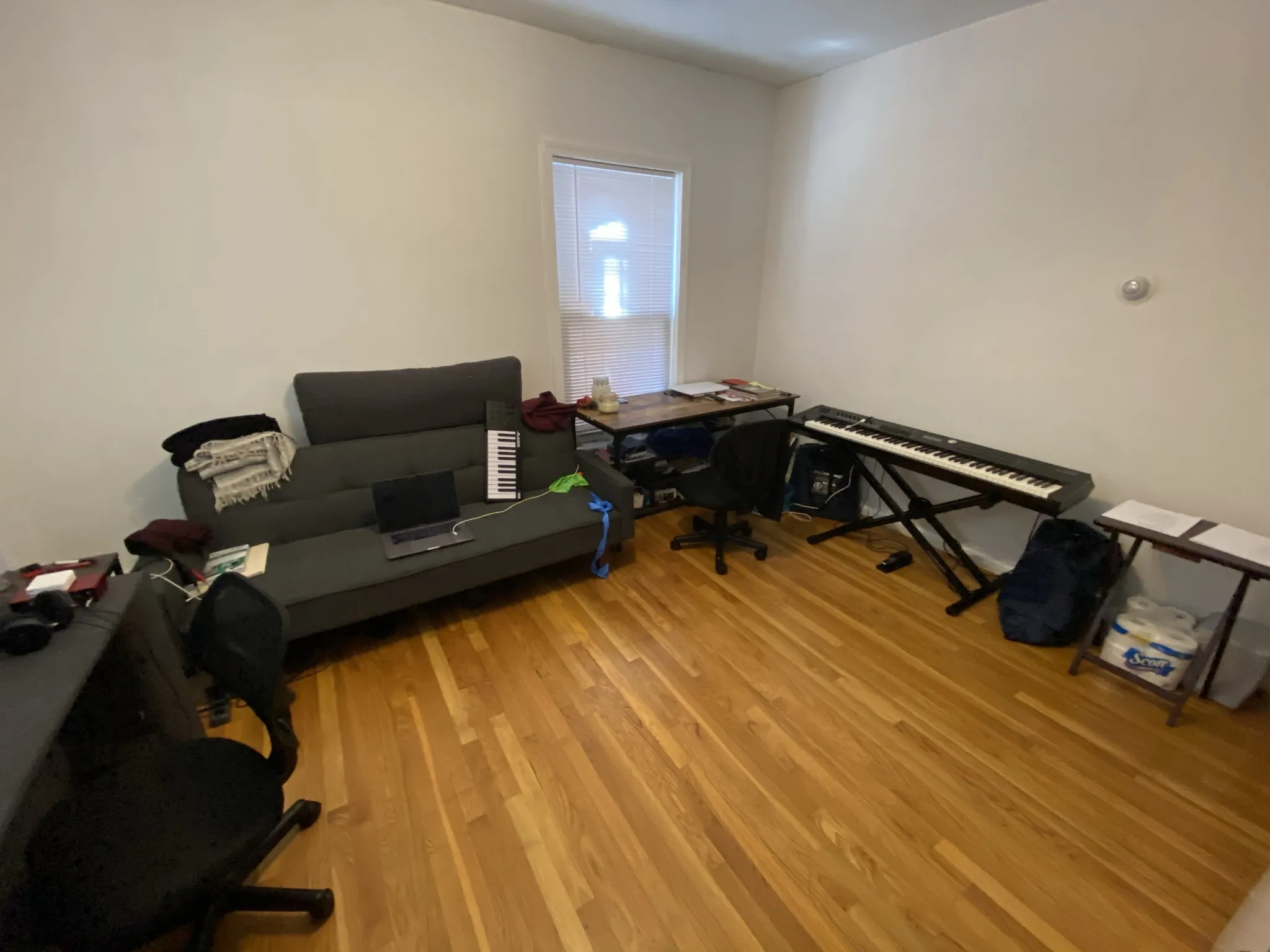 Studio bed, 1 bath apartment for rent at 28 South Huntington Ave Unit 103, Mission Hill