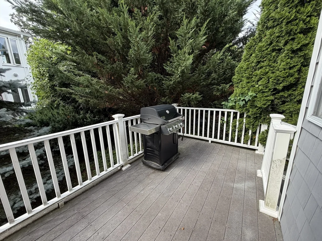 2 bed, 1 bath apartment for rent at 28 Sparrow St Unit 28, West Roxbury — photo 17 of 23