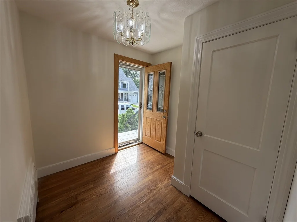 2 bed, 1 bath apartment for rent at 28 Sparrow St Unit 28, West Roxbury — photo 6 of 23